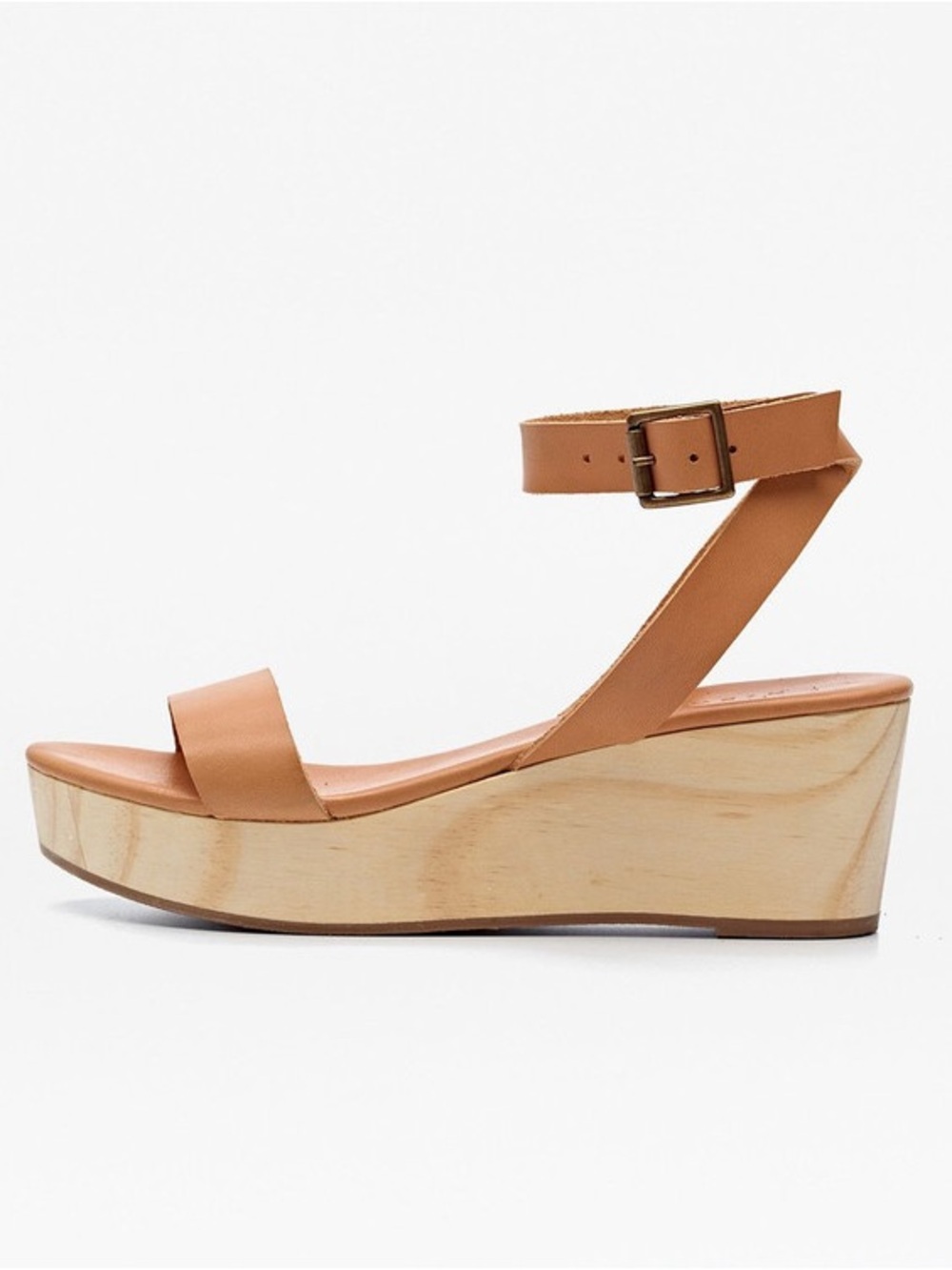 Nisolo Sarita Wooden Wedge Sandal in Tan, size 6